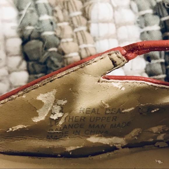 Aerosoles coral pink leather mules with front bow ornament. Size 6. EUC - Picture 7 of 12